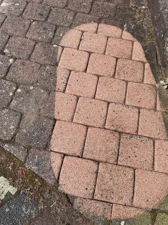 Kostenlose Musterprobe auf einer Steinfläche im Lahn-Dill-Kreis (7)